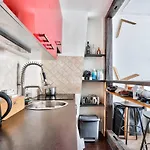 Old Apartment For 3 People - Paris 18